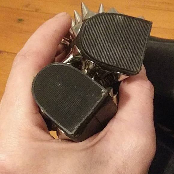 Jeffrey Campbell Lita Bootie w/ Spikes, Studs sz 7 - Picture 4 of 7